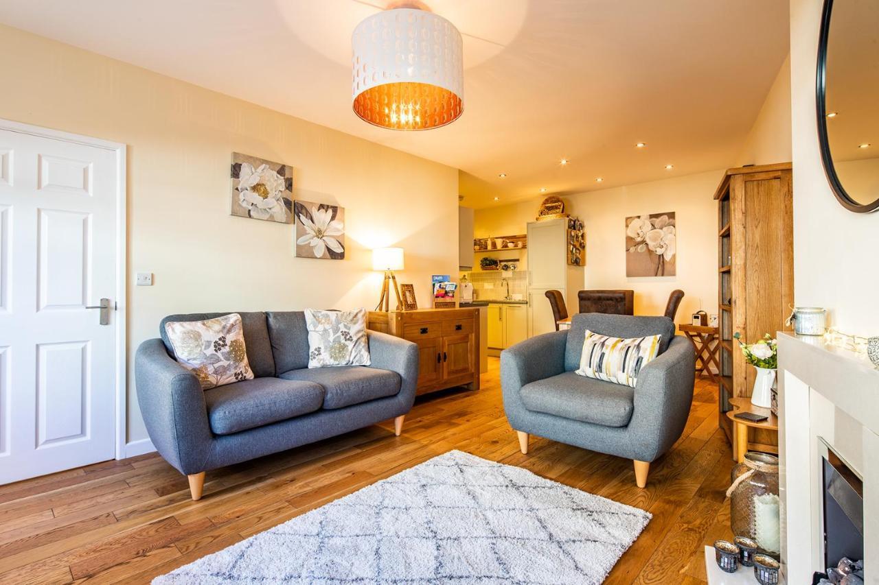 Buxton Centre Cosy Cottage With Free Secure Parking Экстерьер фото