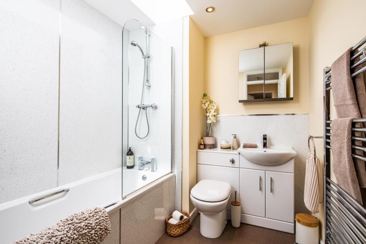 Buxton Centre Cosy Cottage With Free Secure Parking Экстерьер фото